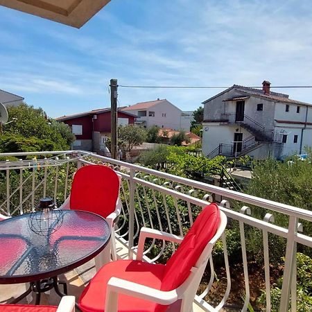 Apartments Gardijan Vodice Exterior photo