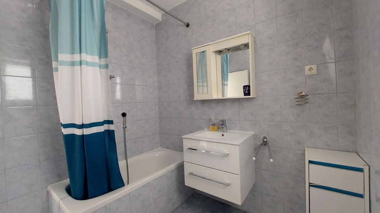 Apartments Gardijan Vodice Exterior photo