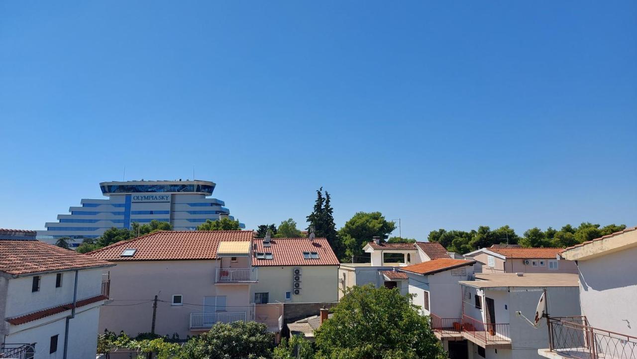 Apartments Gardijan Vodice Exterior photo