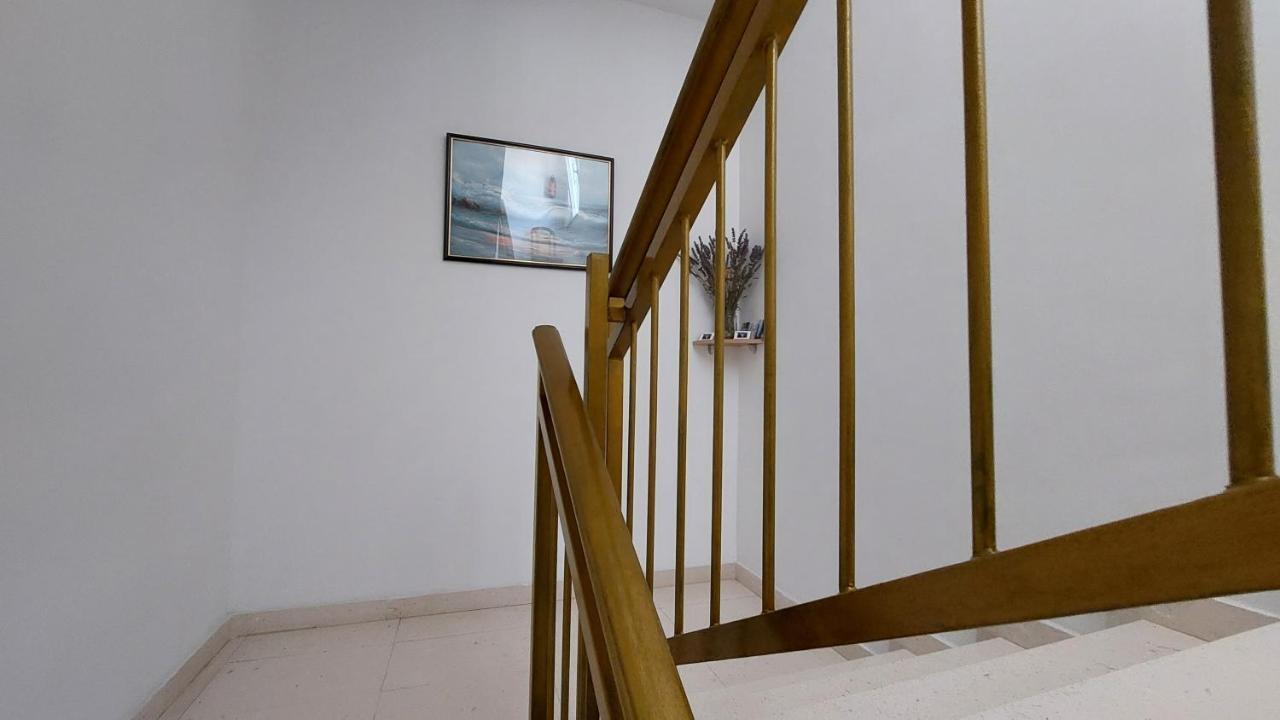 Apartments Gardijan Vodice Exterior photo