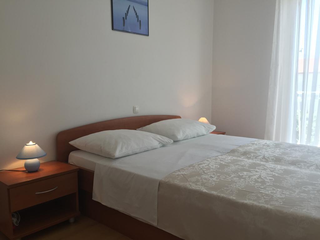Apartments Gardijan Vodice Exterior photo