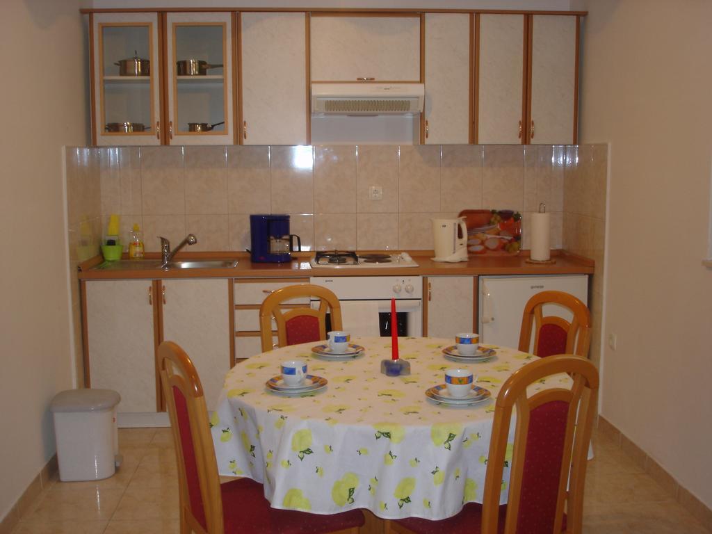 Apartments Gardijan Vodice Exterior photo